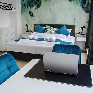 Homely 6 - Your Comfortable Self-check-in In Apartment