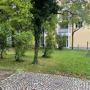 Appartamento Mit Garagenparkplatz An U-bahnstation, Monaco di Baviera